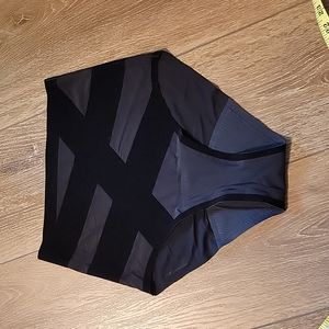 Knix Postpartum Leakproof underwear